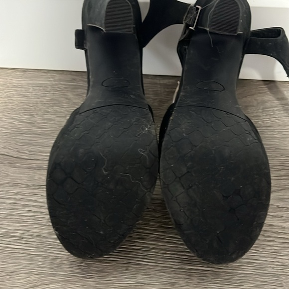 Ladies platform shoes - Picture 3 of 3